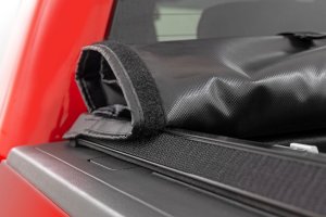 Chevrolet Silverado 1500 Soft Roll Up Bed Cover - Rough Country - Top-mount with black powder-coated aluminum frame - Matte Black - '14-'18